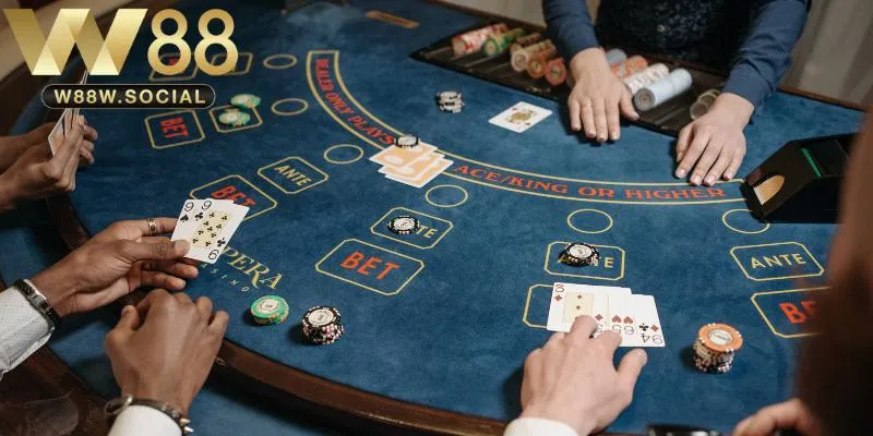 Luật Chơi Baccarat - Nguyên Tắc Cược Bài Đối Kháng Chi Tiết 3 Diễn biến 1 ván game theo luật chơi Baccarat